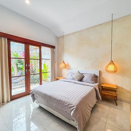 Island Boy Guesthouse T Prime Location In Canggu Bagian luar foto